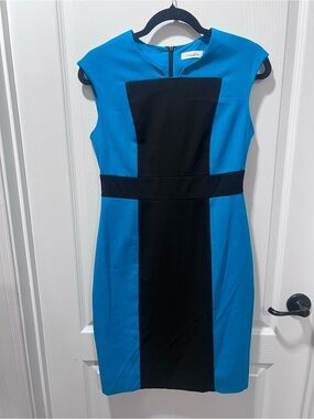 Calvin Klein Blue and Black Colorblock Midi Dress